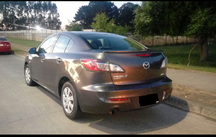 Fotografía 3 de SE VENDE MAZDA 3S 2013 en CORONEL, Biobío