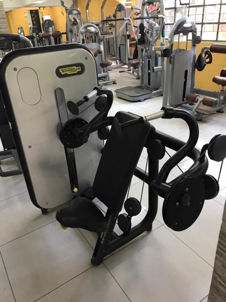 Fotografía 2 de Máquinas de Fuerza- Profesionales Reacondicionadas TECNOGYM- en INDEPENDENCIA, Metropolitana