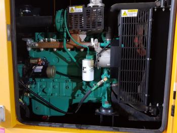 Fotografía 10 de GENERADOR 100 KVA MOTOR CUMMINS CON CARRO ARRASTRE