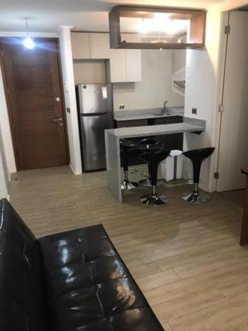 Depto SIN MUEBLES Von Schroeder/Metro Miramar