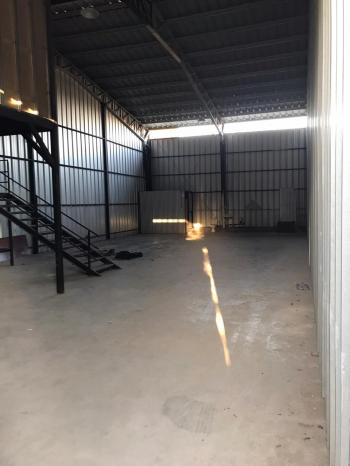Fotografía 2 de Arriendo conveniente galpón nuevo en La Pintana