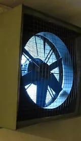 Mantenimiento de motores, extractores y presurizadores