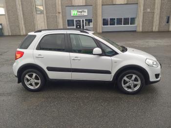 Fotografía 2 de Suzuki SX4 1.6 VVT 4x4 Crossover