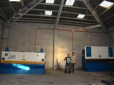 Fotografía 2 de Maquinaria Industrial Metal Mecanica